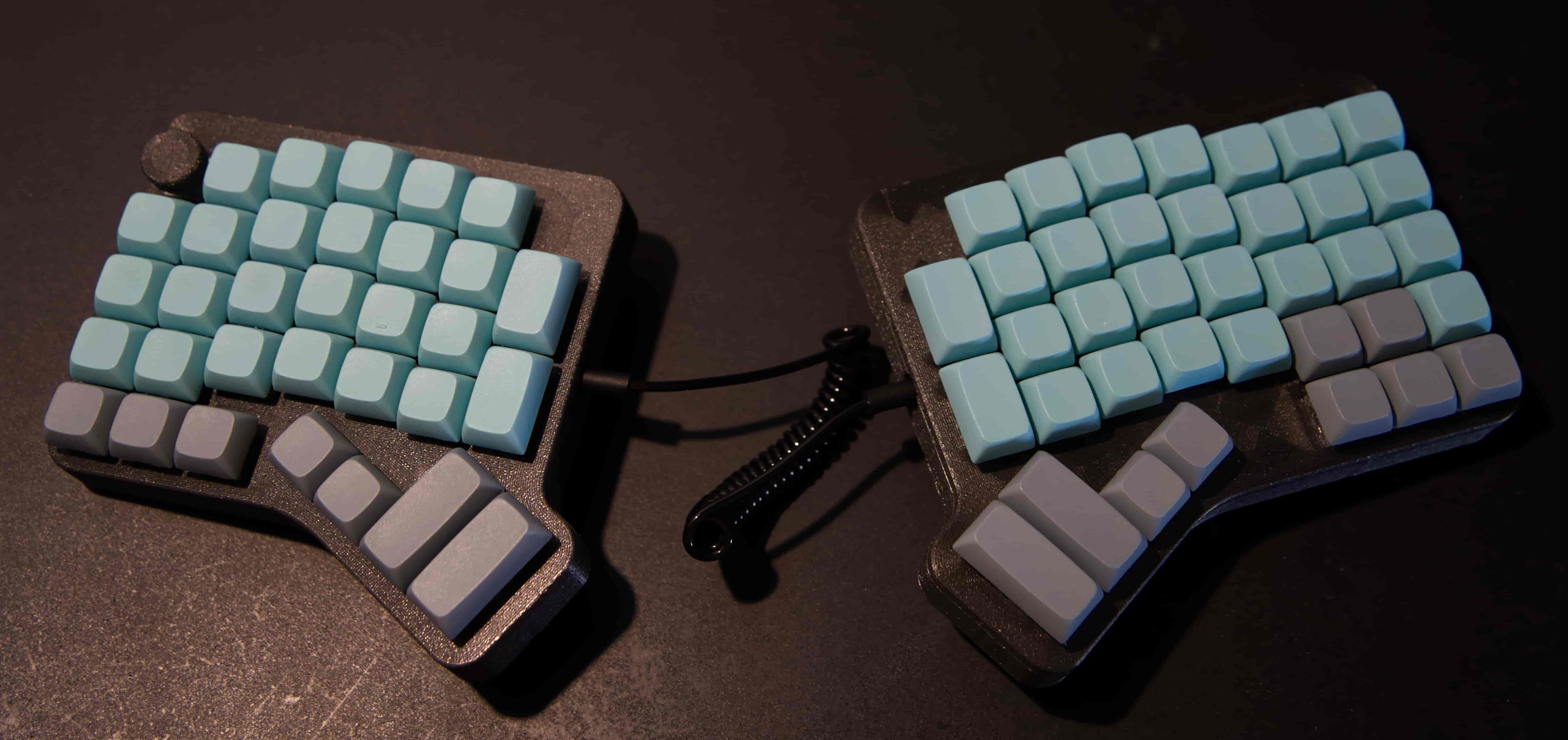 Picture of the final assembled keyboard